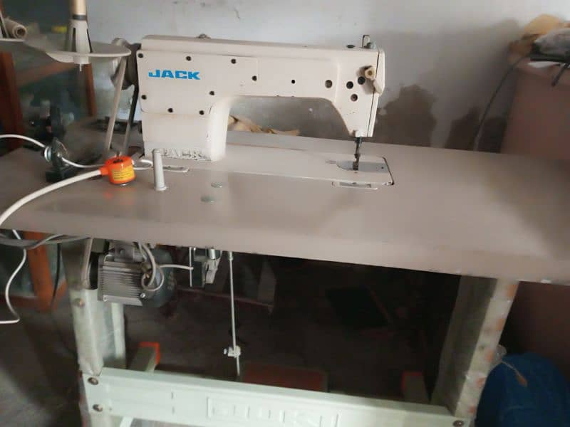 jack sewing machine 6