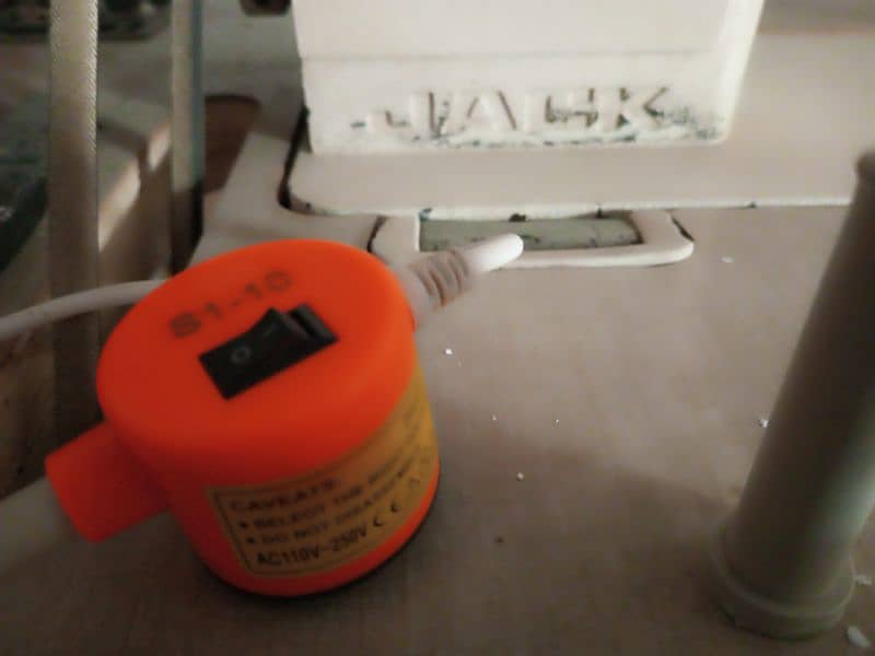 jack sewing machine 8