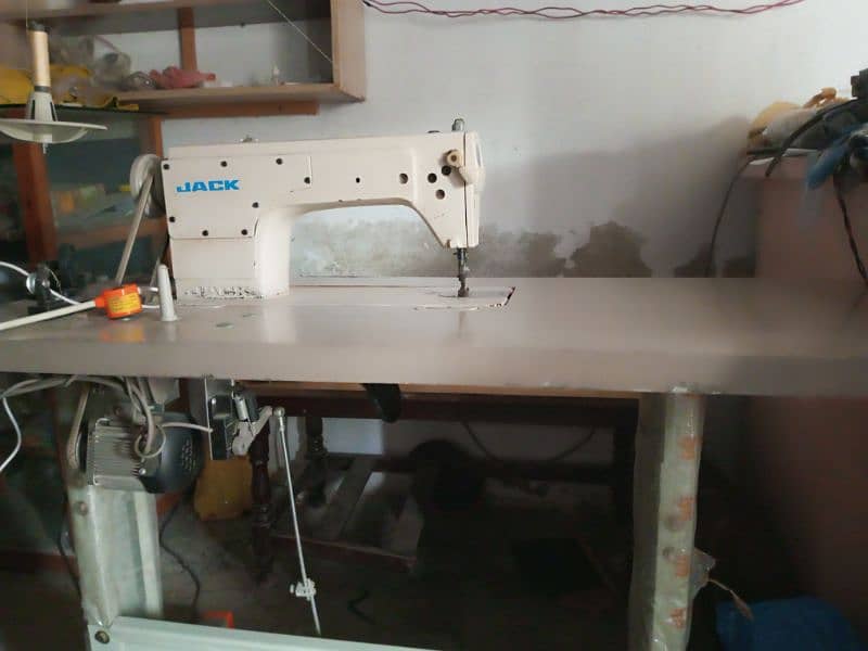jack sewing machine 12