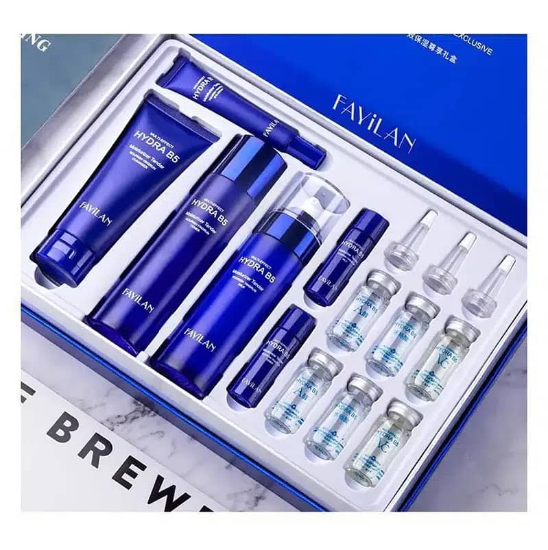 Hydra Facial Whitning Facial Acne Facial Kit's Stocks/serum Available 5