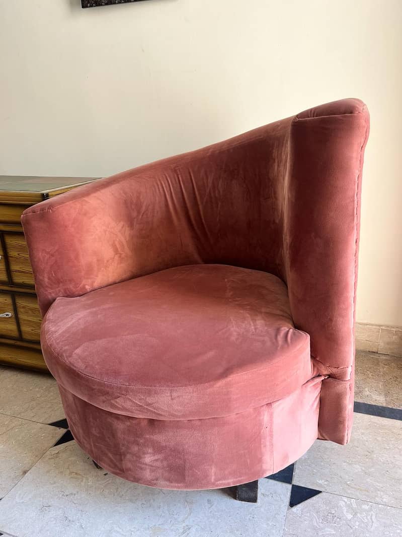 2 bedroom chairs for sale 3
