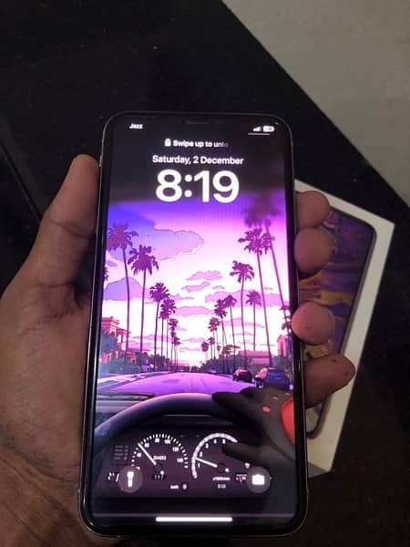 Iphone XSMAX for sale 256 GB 100% sealed phone 0
