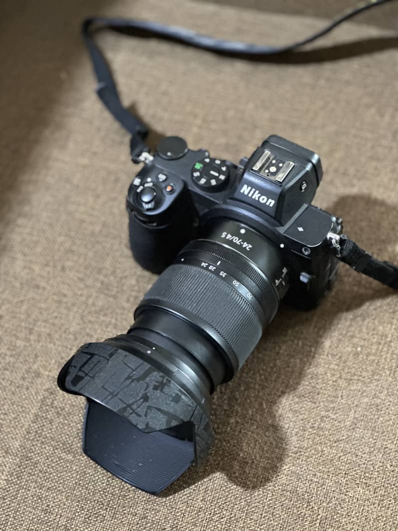 Nikon Z5 Mirrorles Camera With 24:70 Lanes 3