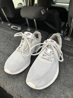 Nike Tanjun ( WolfGray/White) sneaker ‍
