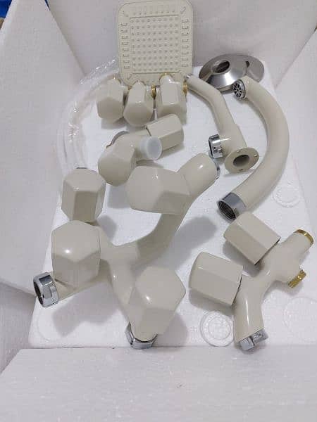 Bath shower sets pure brass all dizine all clour avilble factory price 1