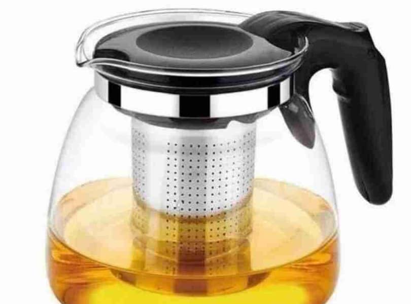 kettle with 6 cup 1