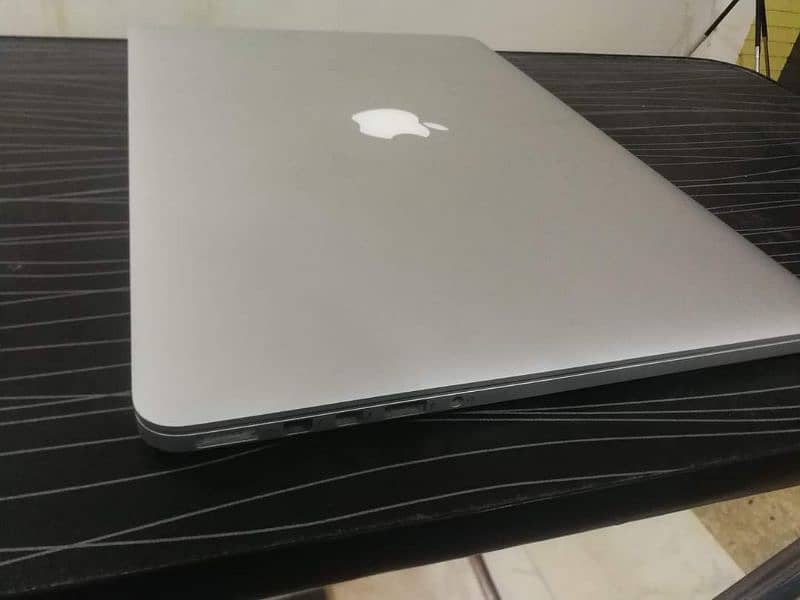 Macbook Pro Core i7 14