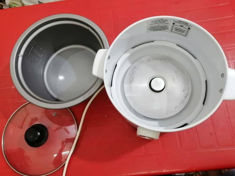 Maxim 1.8 Litre Rice cooker, Imported 3