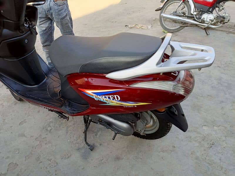 united scooty available contact at**03004142432** 12