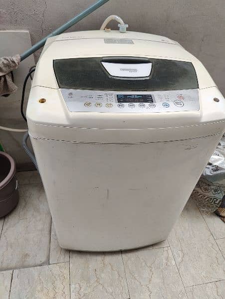 LG Fully Automatic Washing Machine for Sale 1