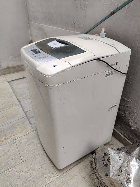LG Fully Automatic Washing Machine for Sale 5