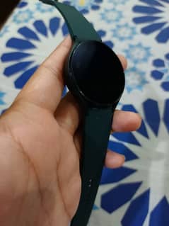 Samsung smart watch 4 brand new