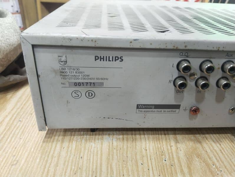 Philips Amplifier for sale good condition 1