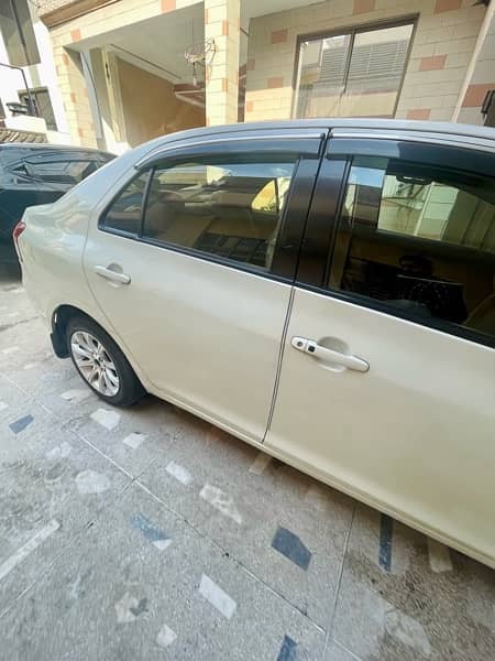 TOYOTA BELTA 1300 cc push start 11