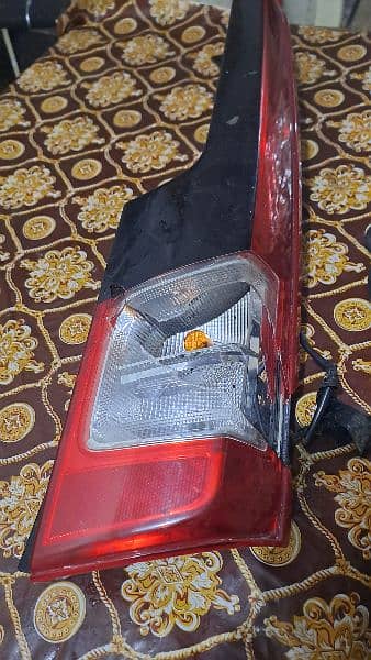 Daihatsu move 2015 back light right side available for sale 2
