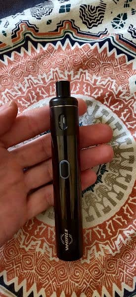 uwell whirl s Pod with complete box only 2 days used 2