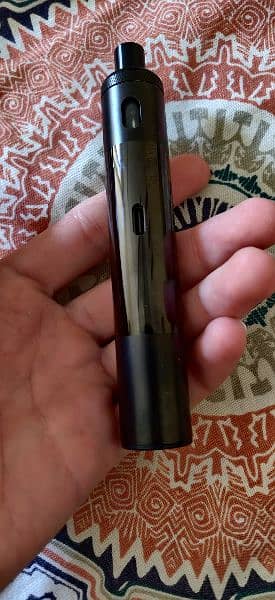 uwell whirl s Pod with complete box only 2 days used 4
