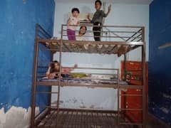 3 story bed