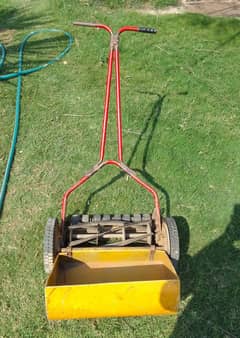 Lawn Mower / Grass Cutter Machine