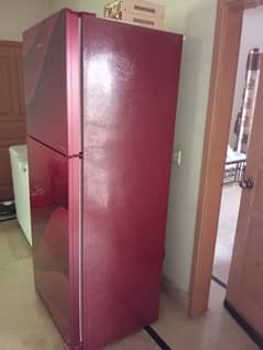 Kenwood 18 cubic feet refrigerator 0