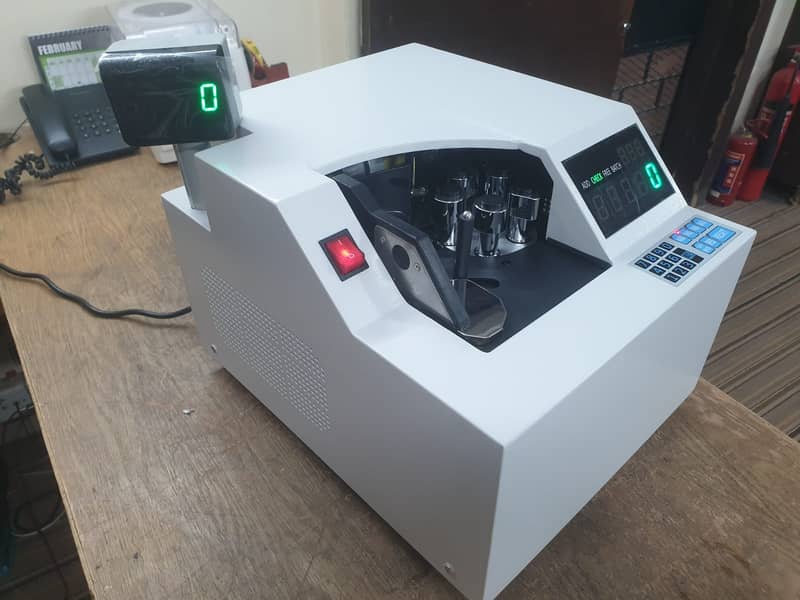 latest 2024 model currency cash note counting machine in pakistan 16