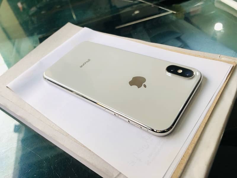 iPhone X 64GB (PTA Approved) 2