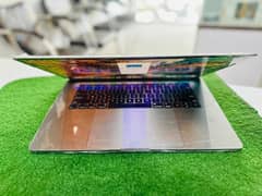 Apple Macbook Pro 2018 Core i7   16/512 Space Gray