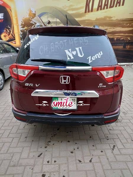 Honda BR-V 2019 model a gift for family use 1