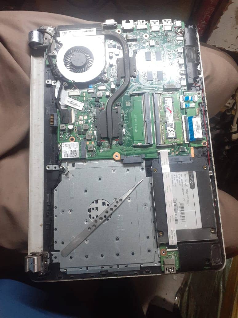 Computer & Laptop Workshop, BIOS, Water Damage, M. Board All Solutions 6