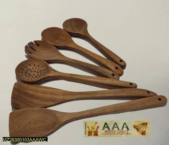 Pack of 6 Wooden Spoons. 1