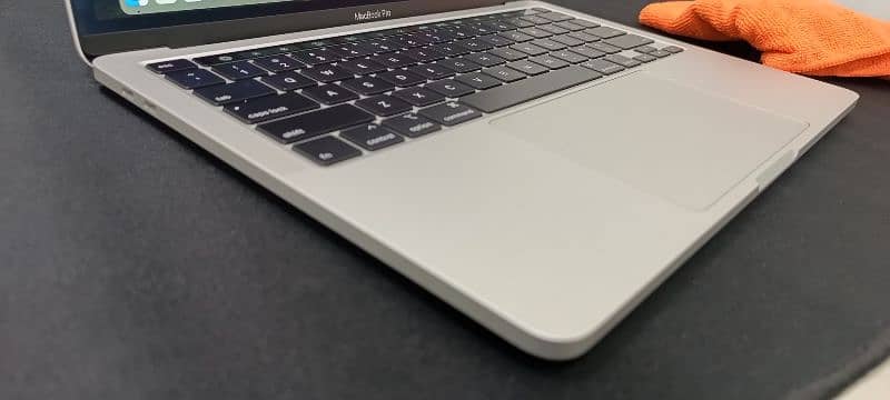 Apple MacBook Pro 2020 13" 6