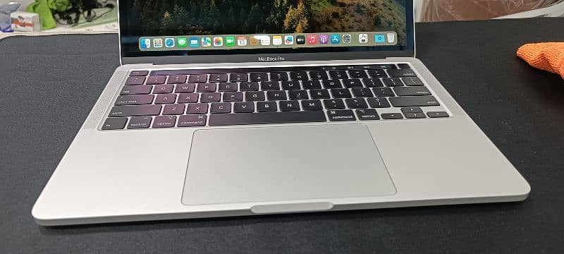 Apple MacBook Pro 2020 13" 9