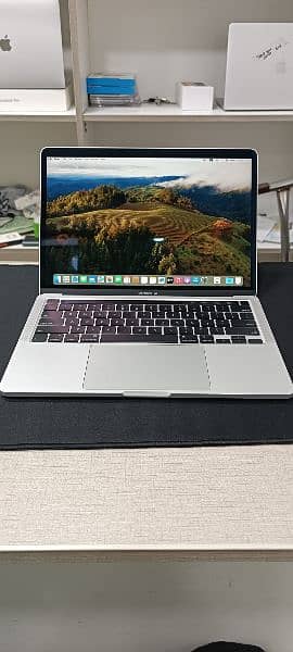 Apple MacBook Pro 2020 13" 10