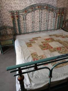 iron double bed. .
