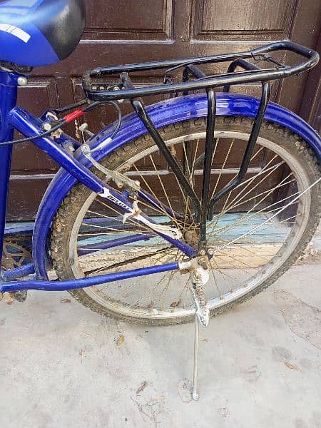 best condition adjustable seat 1 month used best bicycle 3