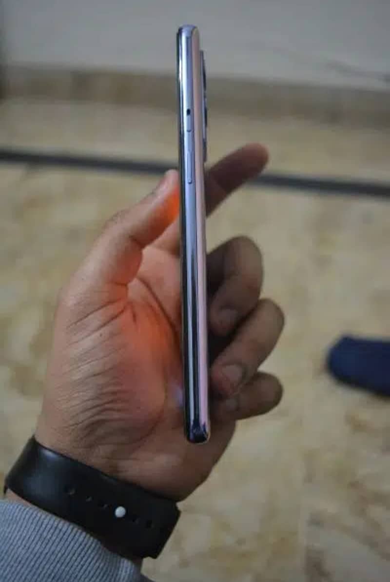 OnePlus 9 5