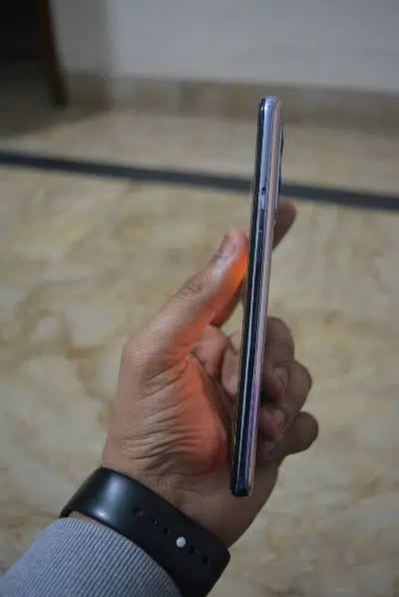 OnePlus 9 16
