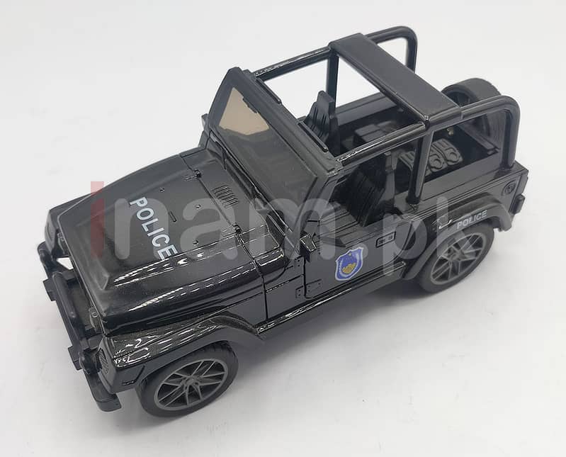 Off-Road Diecast Model Police Jeep Toy - Light & Sound 0