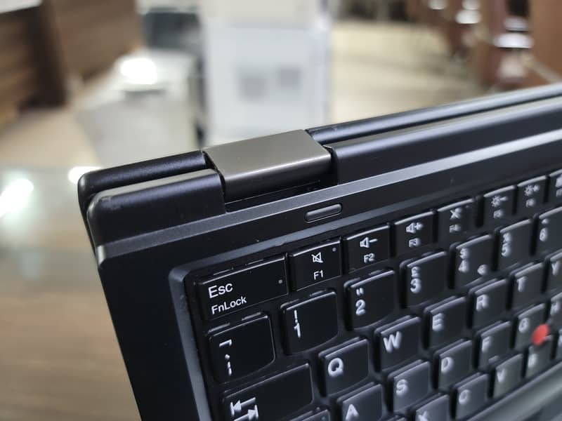 Lenovo Thinkpad Yoga L390 | Core i5 | 8th | X360 | Tablet | Laptop 11