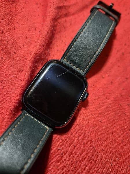 Apple watch series 7 3