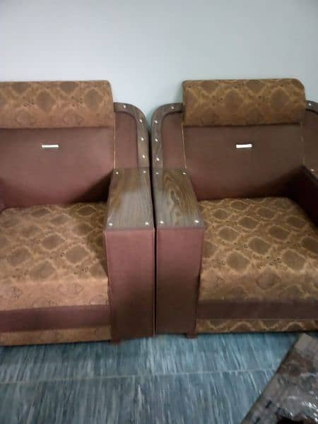 Sofa set 5 seater (3+1+1) at lowest 5