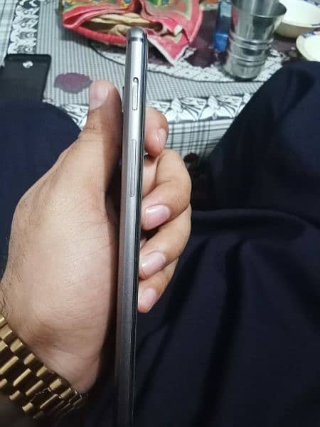 one plus 3t good condition 3