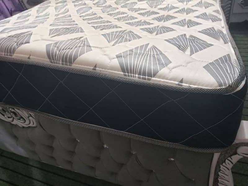 King size spring mattress 8 in,  Al Khair. 1