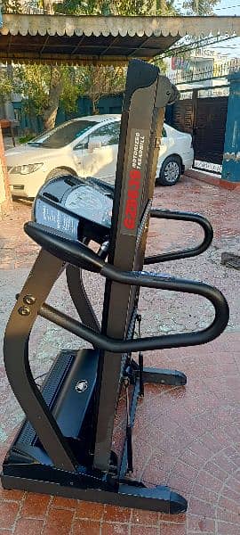 American Motion Fitness Motorized Treadmill GZ-8639 pro series 9