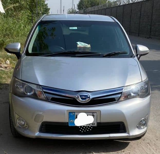 Toyota Corolla fielder hybrid 2014 model 2