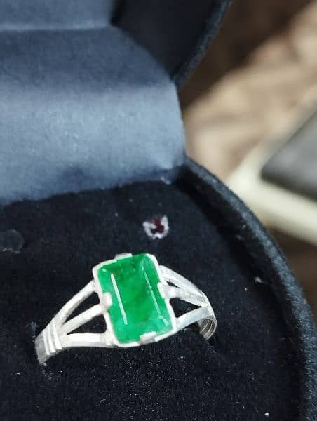 Natural Emerald Ring Sterling Silver 925 for Women from swat Pakistan 4