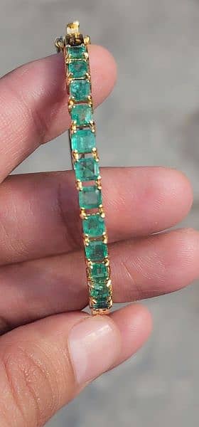 Emerald bracelet 6