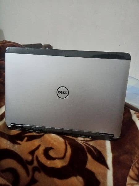 Dell Latitude E7240 best for freelancing and gaming exchange possible 1