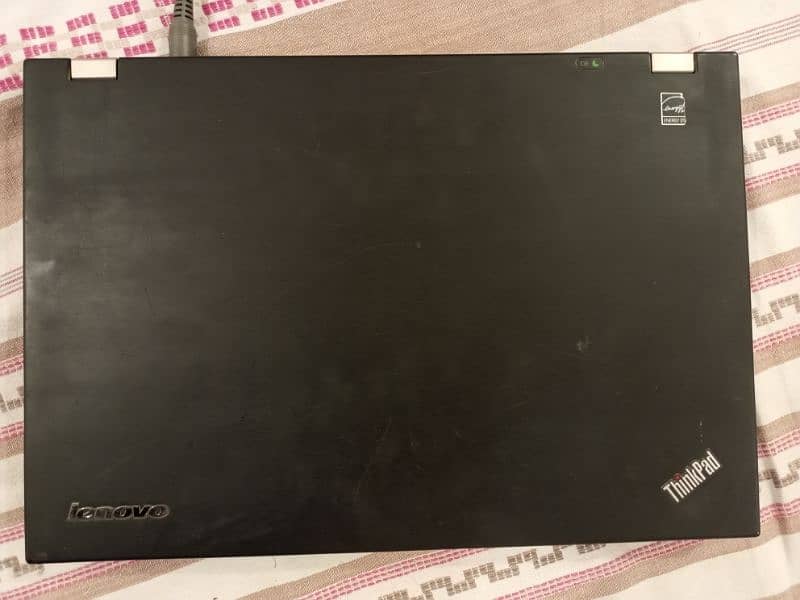 Lenovo ThinkPad T420 Core i5 2nd Generation in good condition. 3