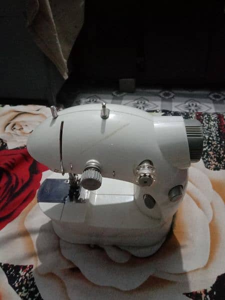 Sewing machine for sale 1